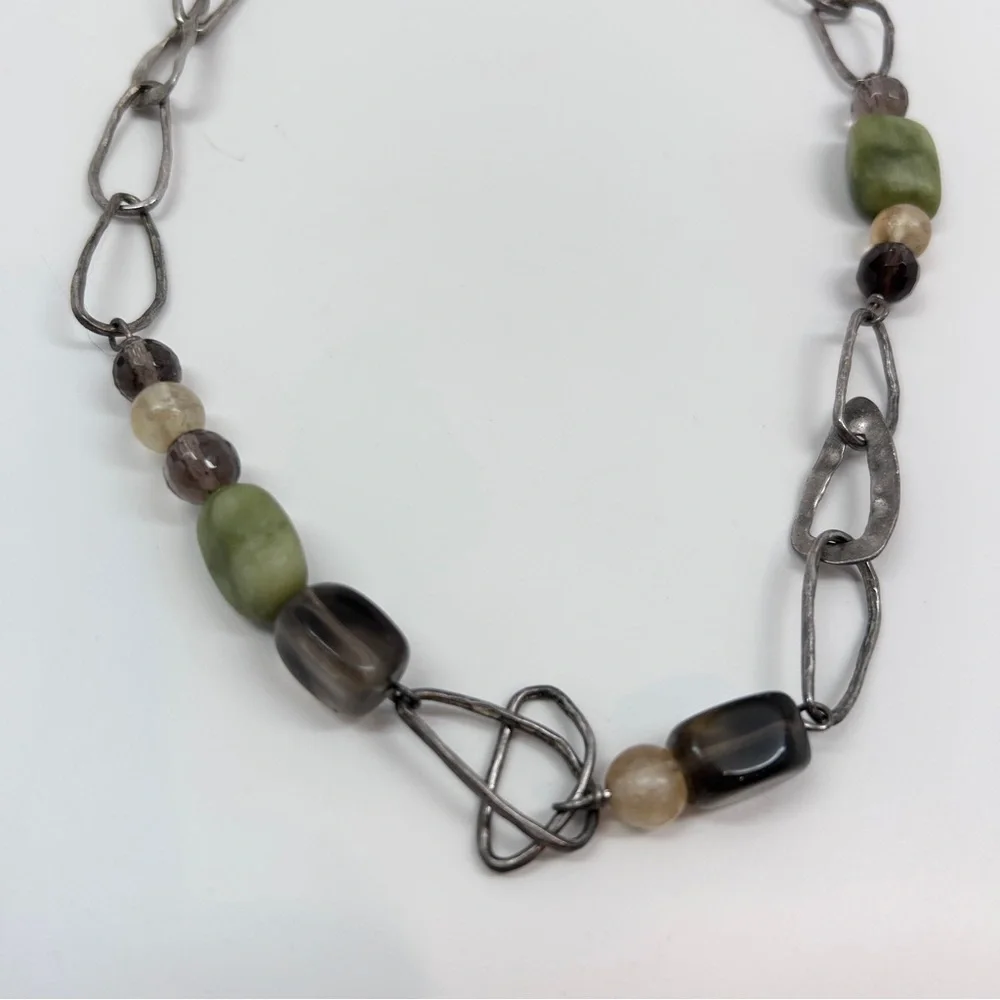 Silpada Designs Sterling Silver Hammered Link Jade Necklace‎